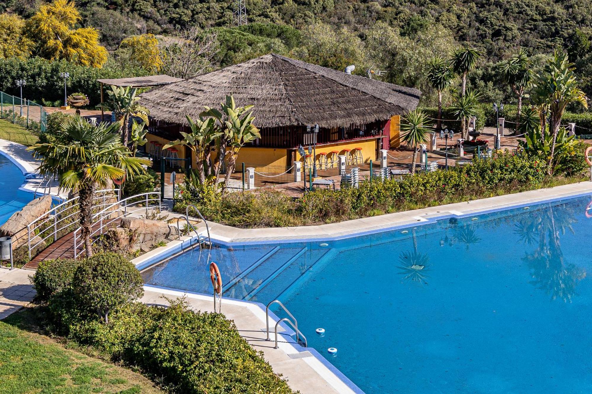 Rentitspain Apartamento Charming Gym, Jacuzzi Y Balcon Estepona Zewnętrze zdjęcie